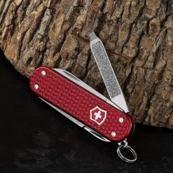 Victorinox Classic Precious Alox -Outdoor Gear Store BMC 06221401G.3 82211.1648563199