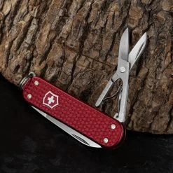 Victorinox Classic Precious Alox -Outdoor Gear Store BMC 06221401G.5 69122.1648563199