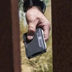 Dango A10 Adapt Single Pocket Wallet 28 Dango A10 Adapt Single Pocket Wallet -Outdoor Gear Store DGO A10 SPWdet10 69616.1599576776