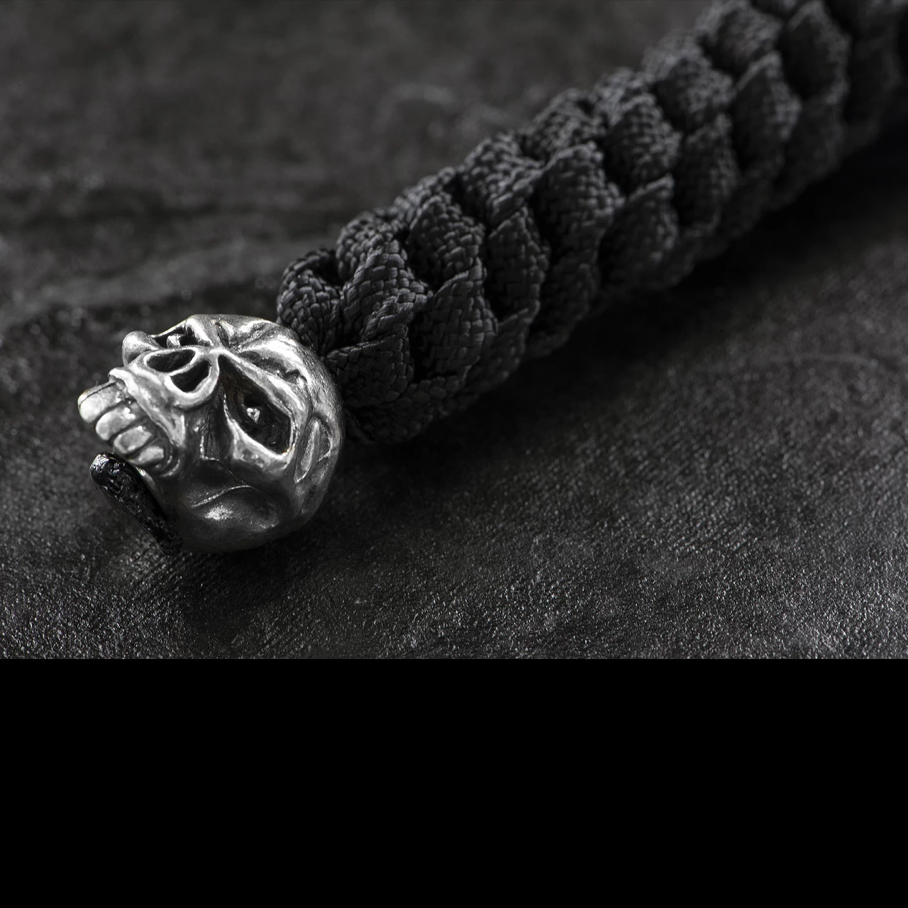 Schmuckatelli Emerson Lanyard 5 Schmuckatelli Emerson Lanyard - Image 3