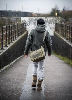 Magforce Gemini Sling Bag -Outdoor Gear Store geminiKFdet4 94924.1645022896.1280.1280 18508.1645024377