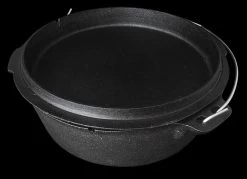 Petromax Dutch Oven With Legs -Outdoor Gear Store p4 px ft6det 1 90750.1591180793