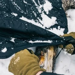 TAD Bastion Woobie -Outdoor Gear Store tad bast woo bkdet 90859.1587420418.1280.1280 26055.1647623499